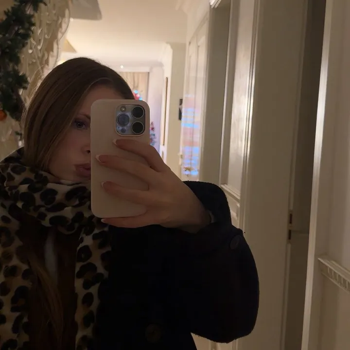 @sophie.rogover
