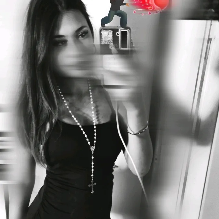@sar4h_w0rld