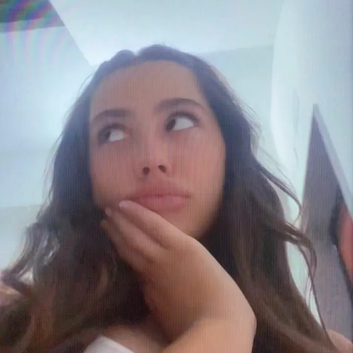@_giuliaacaruso