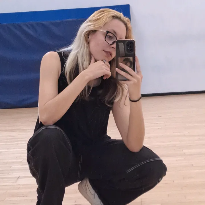 @cj_carstairs