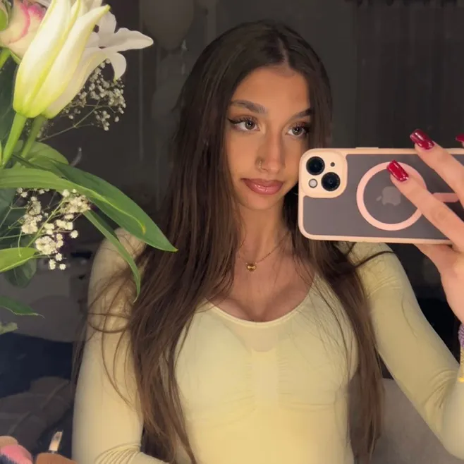 @simonaapvlc