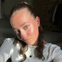 @chloe.her