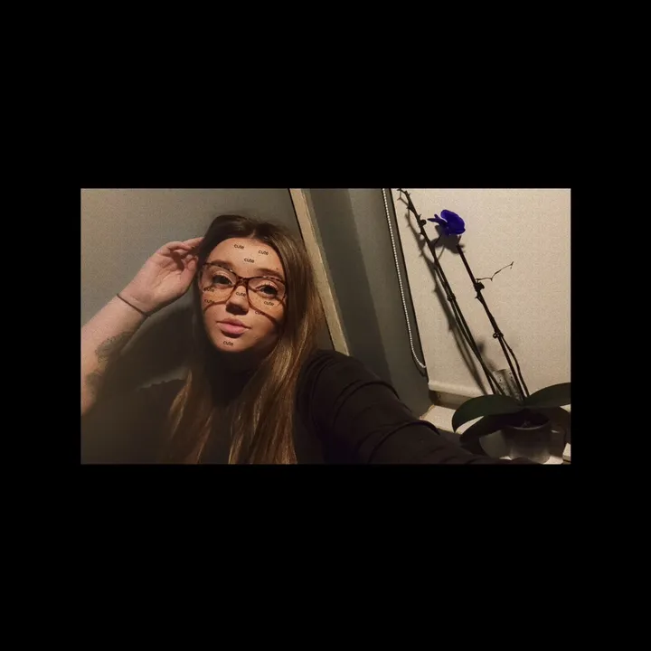 @chlolouise0202
