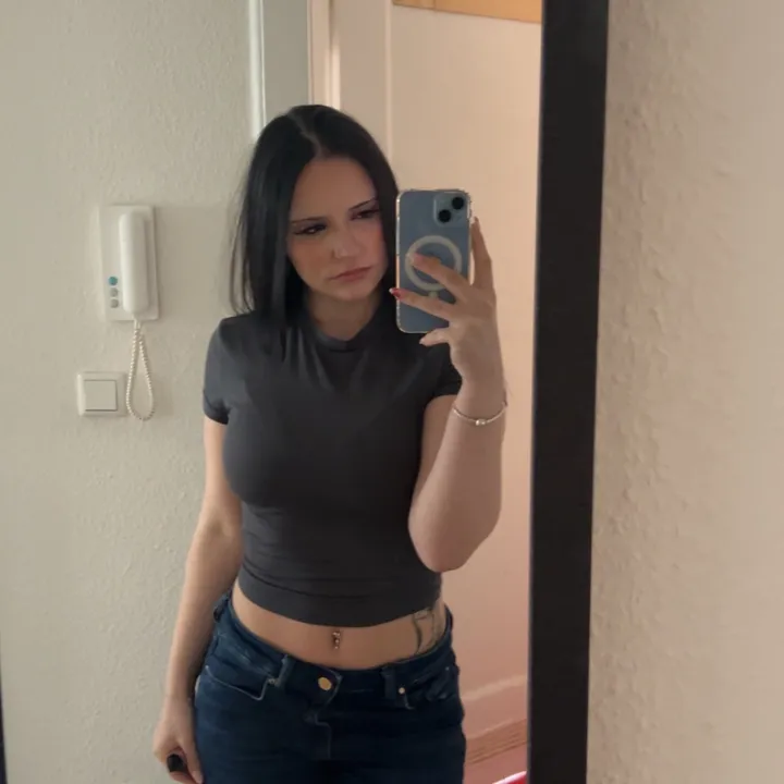 @_xn.gy_