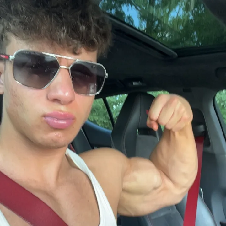 @krinickis