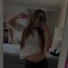 laraaa_1308
