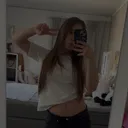 @laraaa_1308