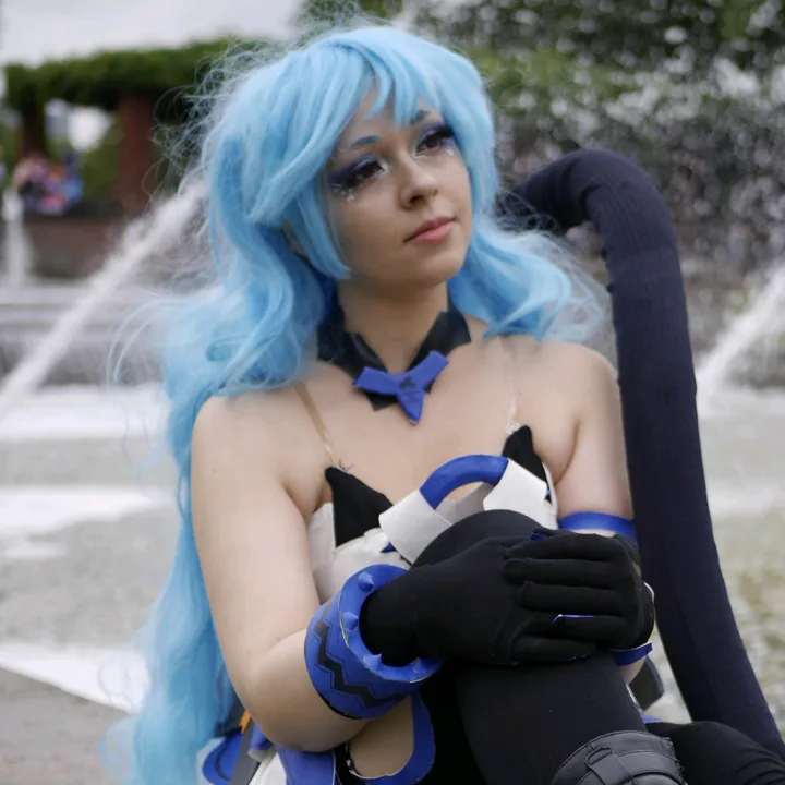 serena.blu.cos