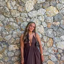 @leonielouters