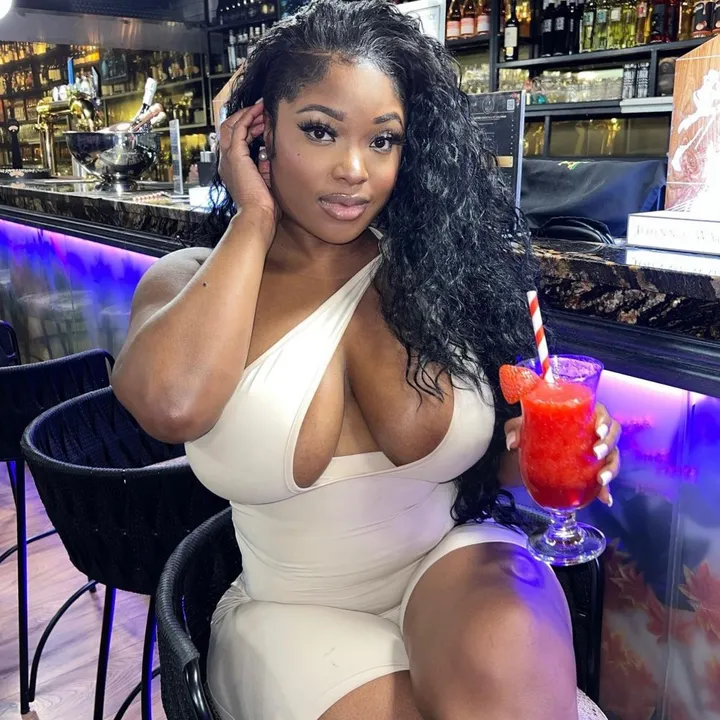 @official_blackrose2