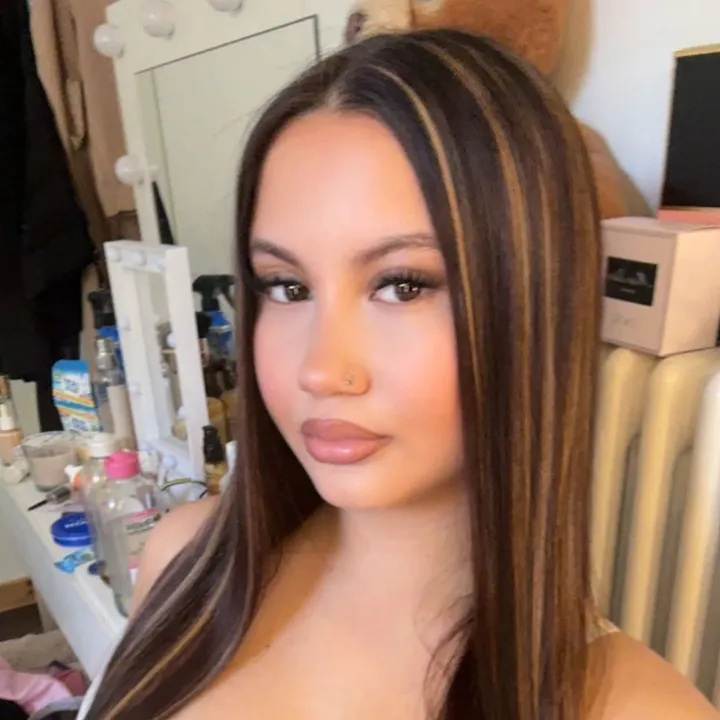 @nazmije510