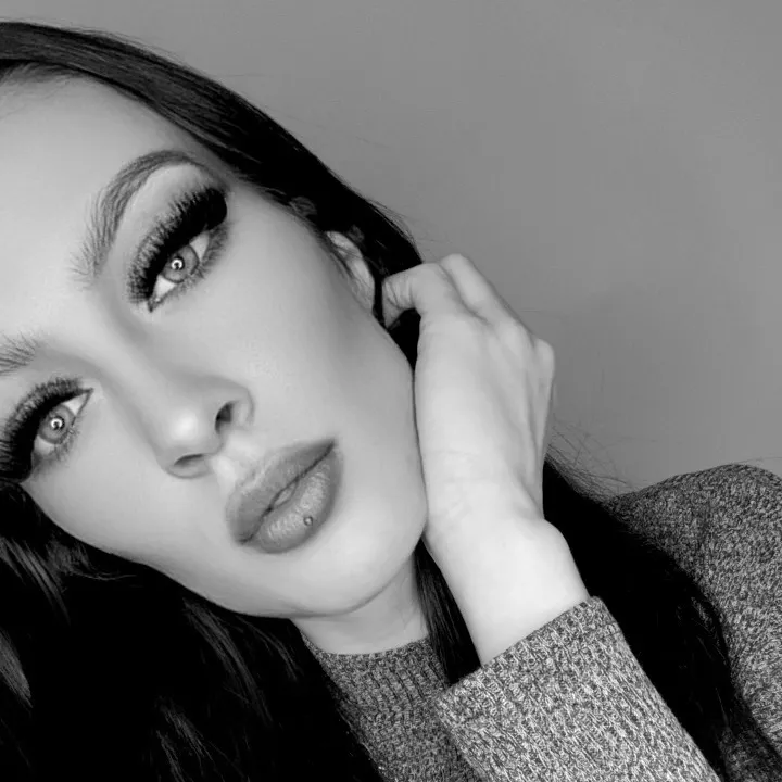 @jessibenmialou