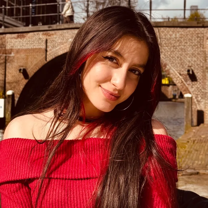 itsselena