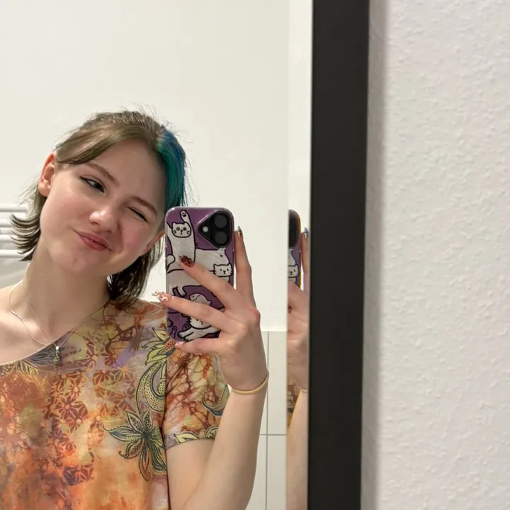 @just.me.san