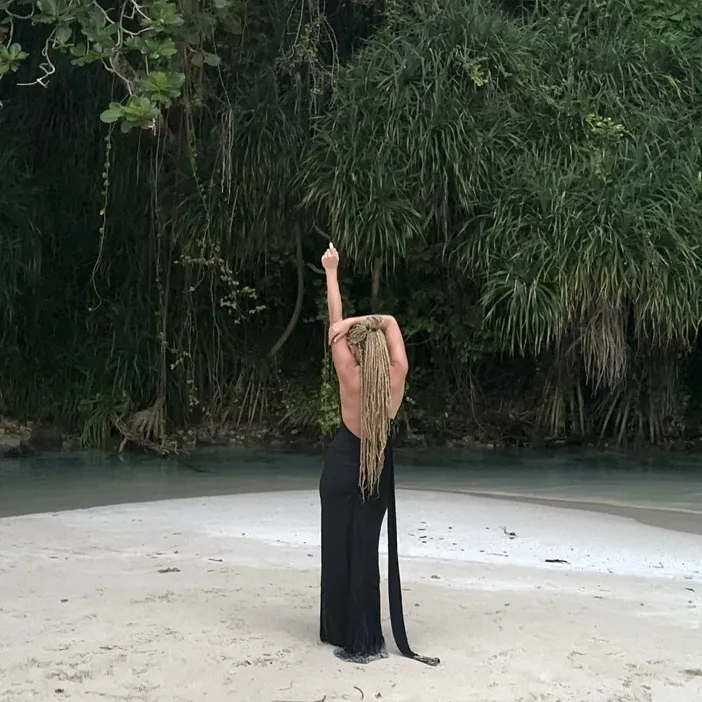 @fionachz