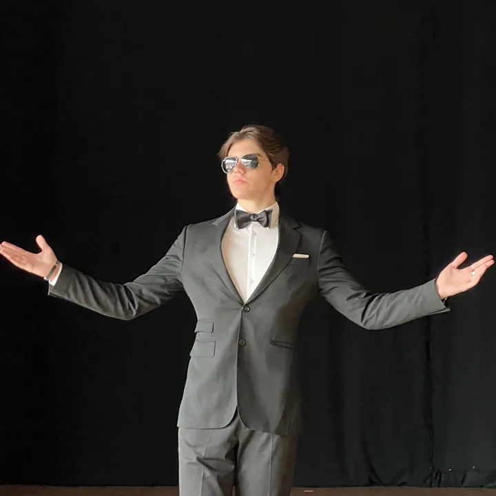 @tyson.the.suit.guy