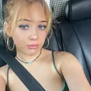 @laurynfitz