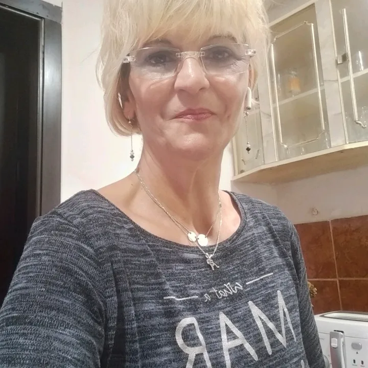 @rozalia_gligor