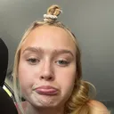 @emmaandra_