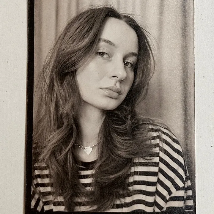 @carlazombek