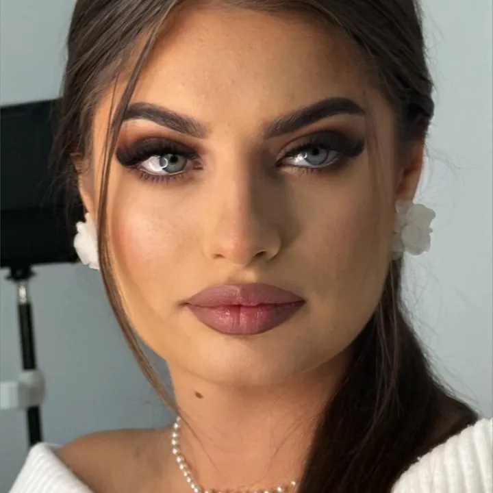 @iustina.antoniaa