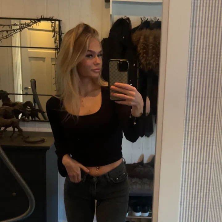 @esmeraldaruergard
