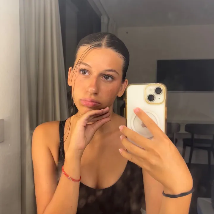 @_yourfavvsofi