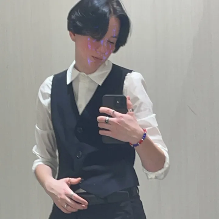 @.3sxmonx8
