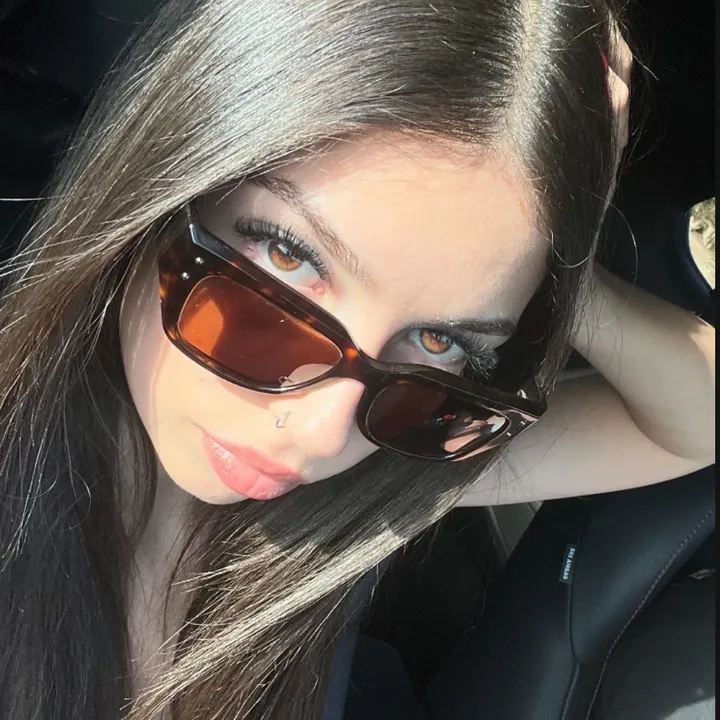 anittasmile