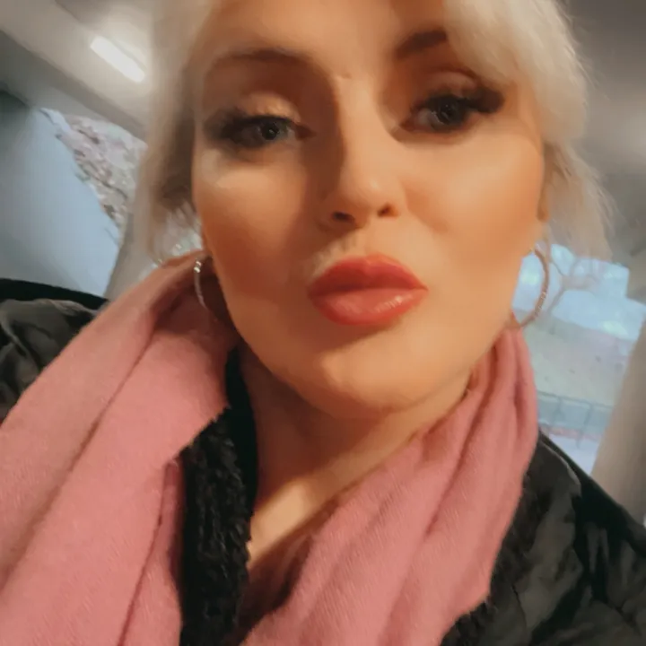 leeanne806