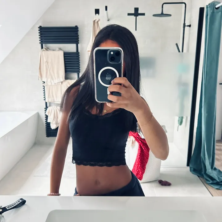 @leela_bjl
