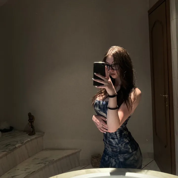 @ariannacaronti
