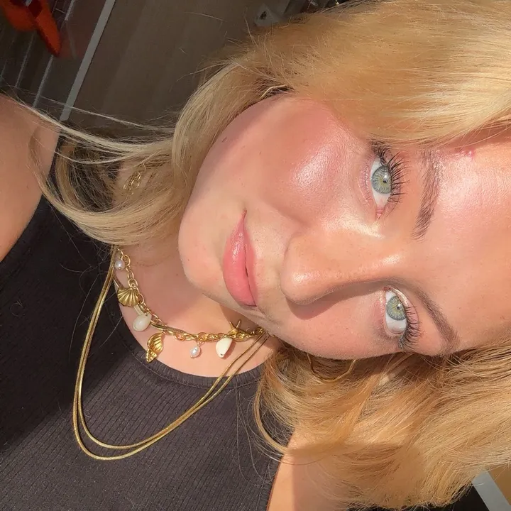 @amysbookshelves2