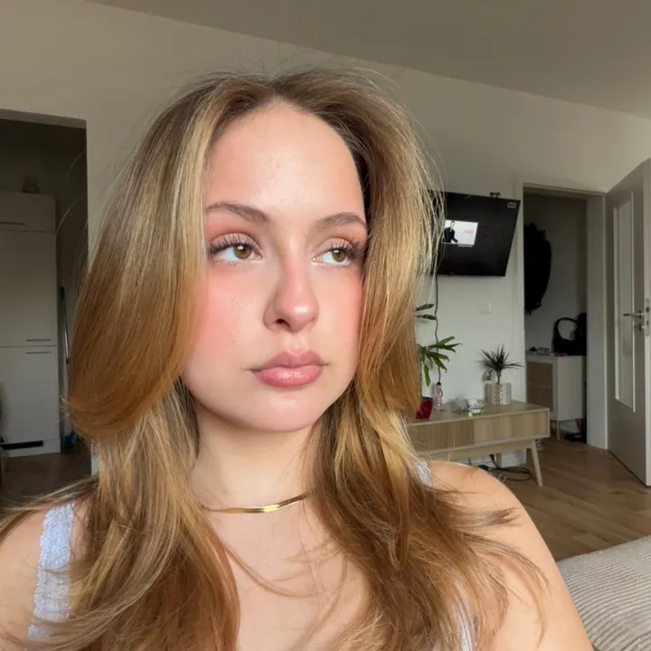 mathilde.brkn