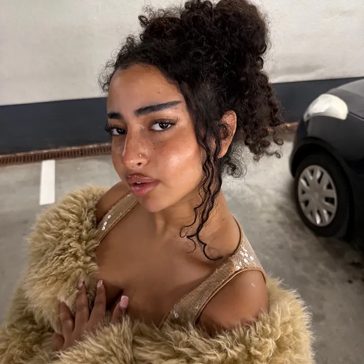 @fatimacherieee