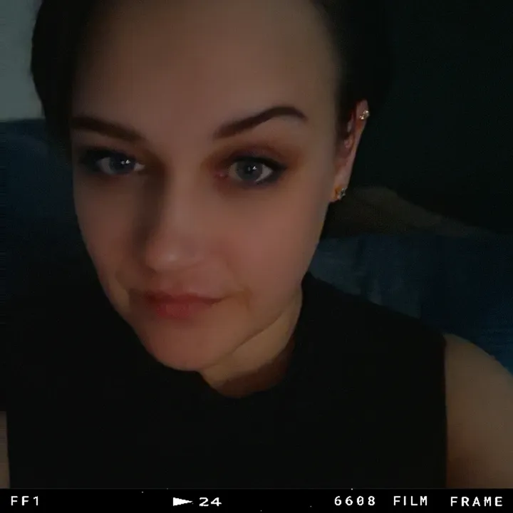 @elli_grace_official