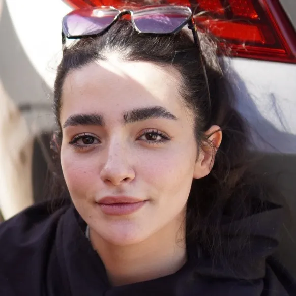 @qazalehavestin