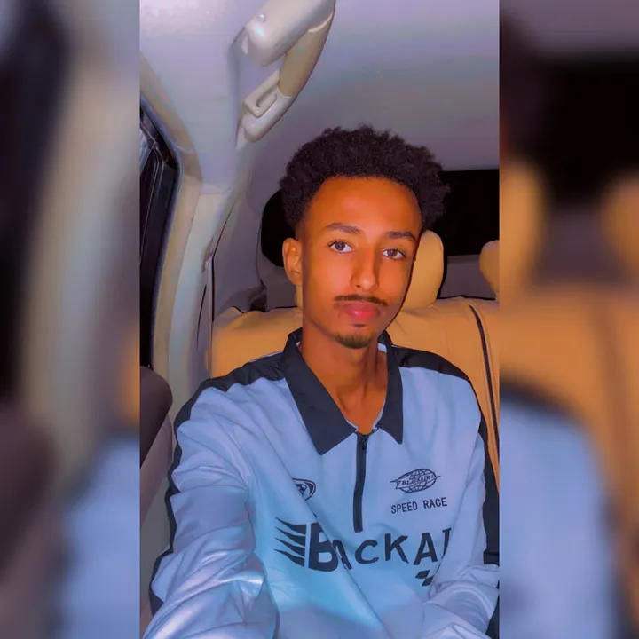 @mohakarama108