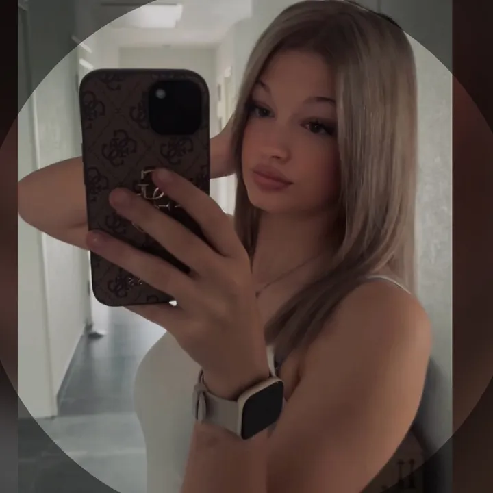 @x1emilyxo