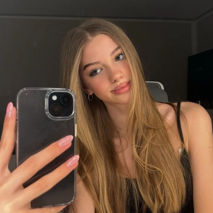 @lenia.m4rx