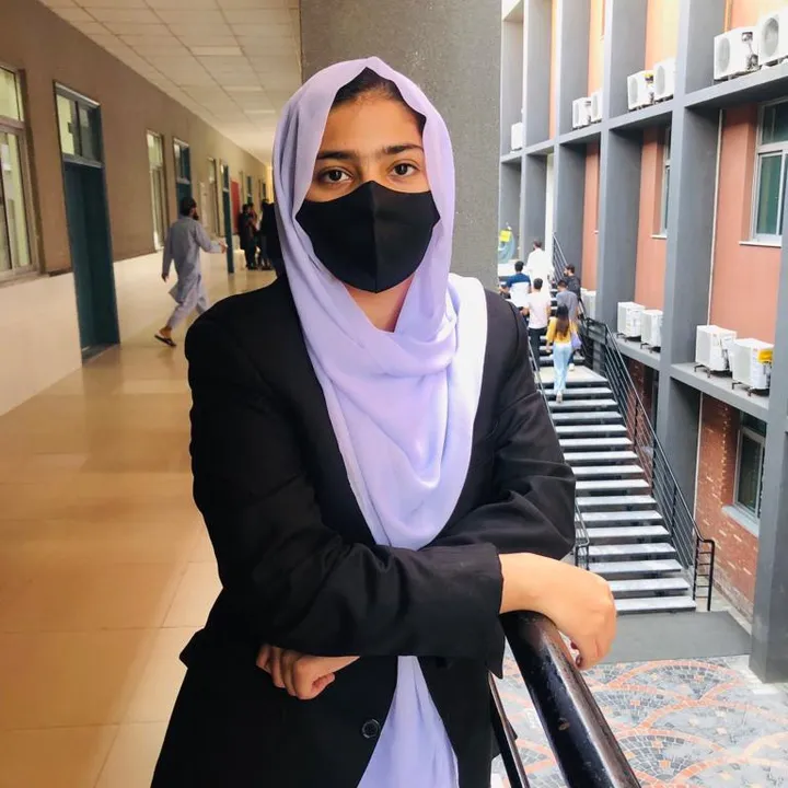 ayeshainengland