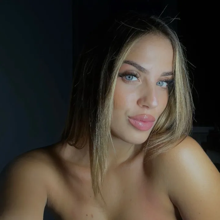 @rebeccalandoni