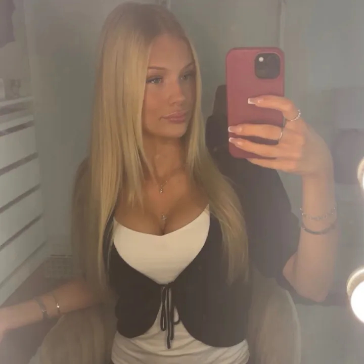 @chloe.marchetti