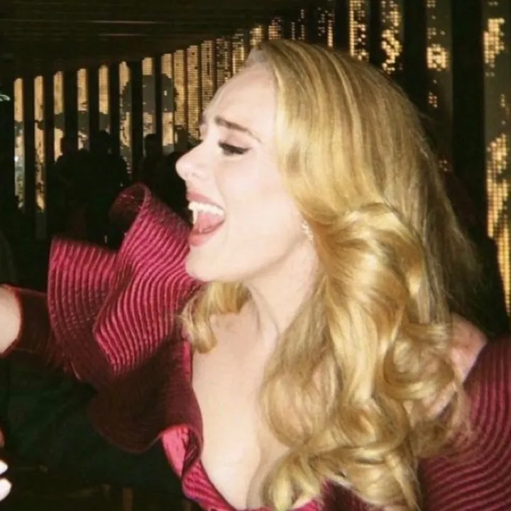 @adele_france