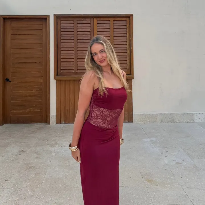 @itsbyalli