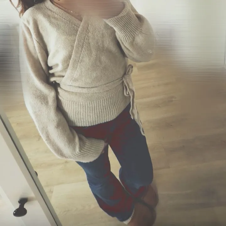 @laura.cza