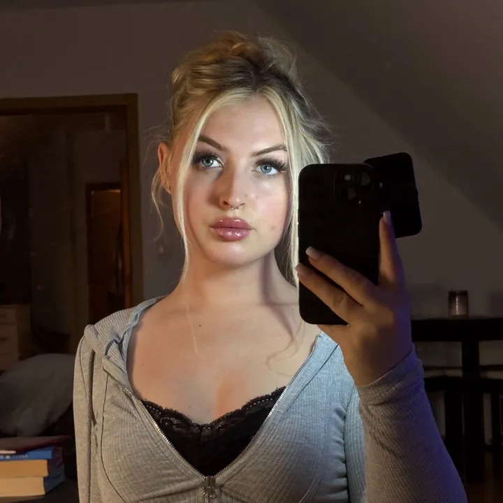 @hannacherryyy