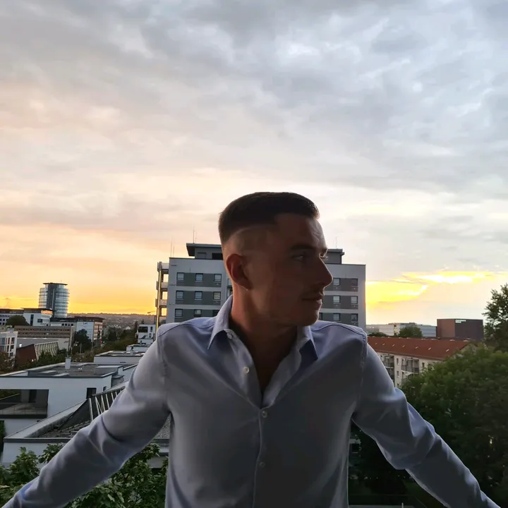 dima.ruslanovic
