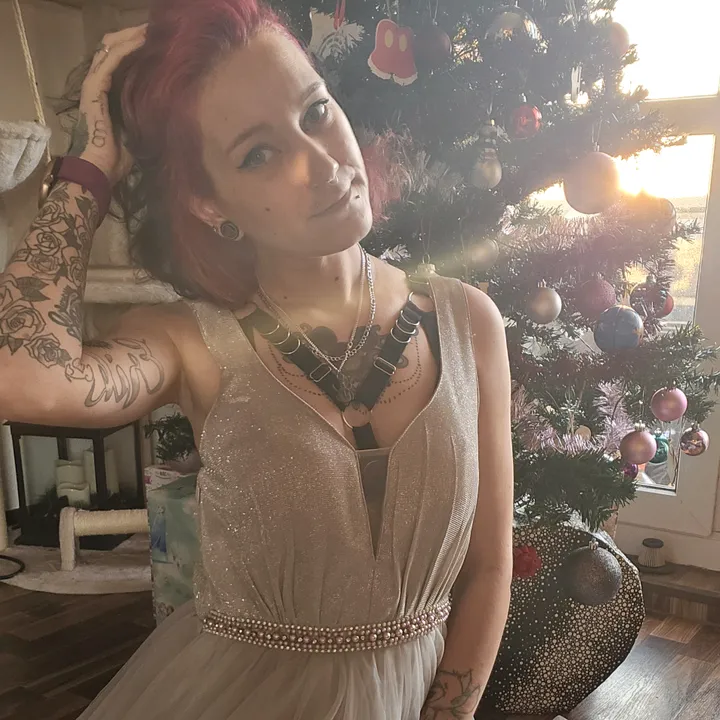 @diva9510