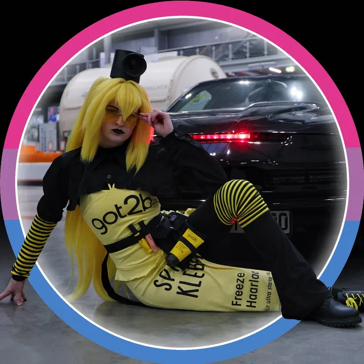 splittheunicorn_cosplay